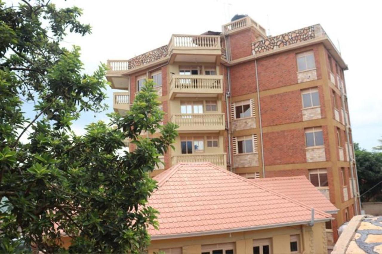 Jusvero Motel Jinja Buitenkant foto